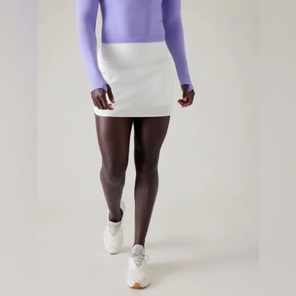Athleta Run With It 16” White/Ivory Athletic Skort NWT Pockets In Shorts